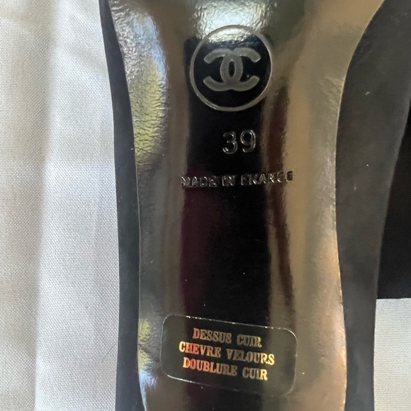 Chanel Heels Size 39 - Picture 5 of 6